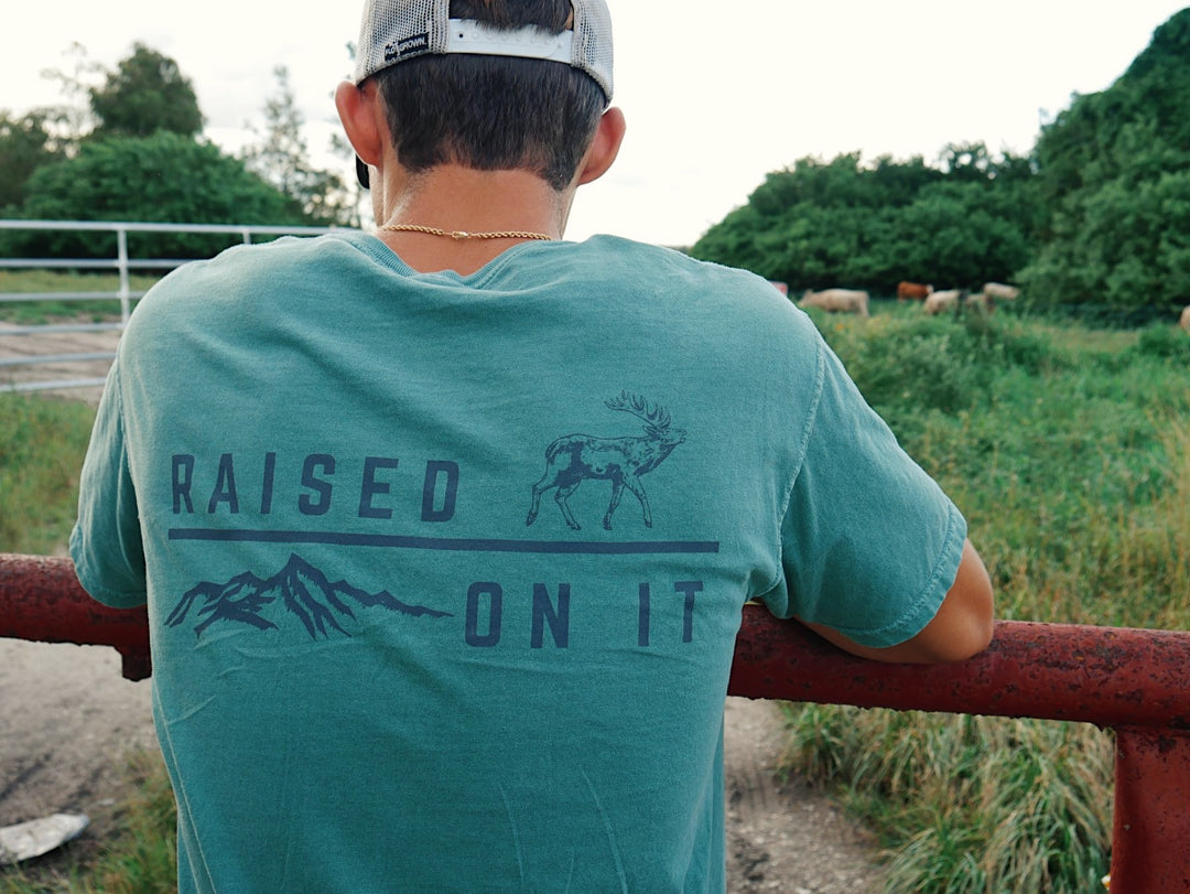 Vintage Outdoors | Pine Green | Unisex Comfort Tee