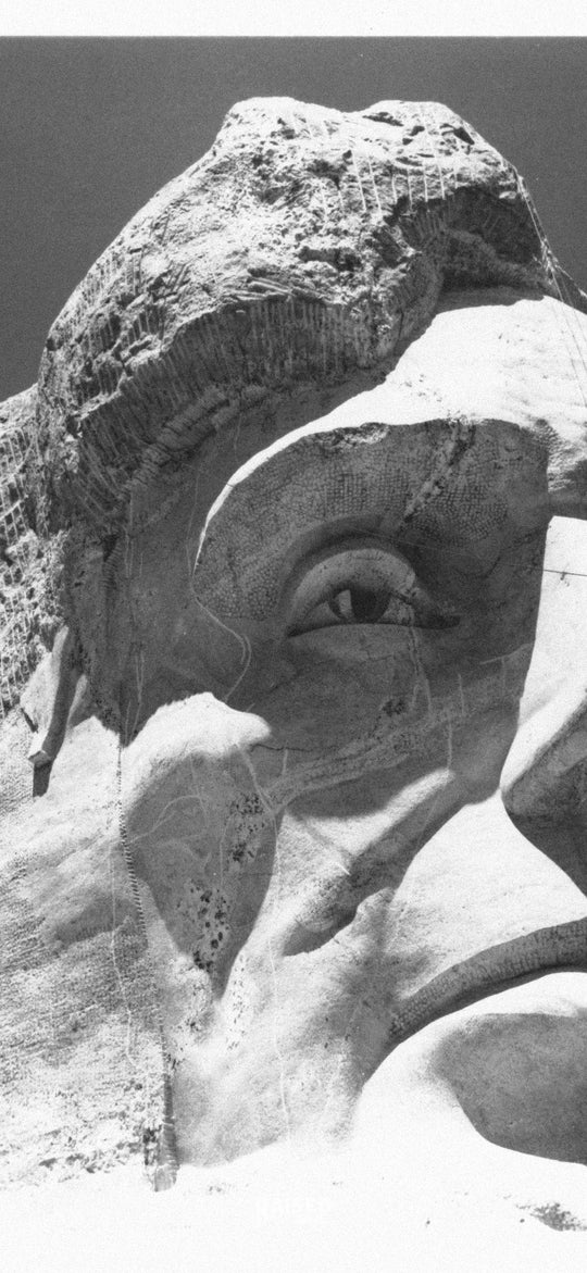 Free vintage Americana phone wallpaper, Rushmore construction 1930s